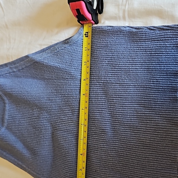 🩴 Blue Halter Ribbed Crop Top Size M - Picture 3 of 5